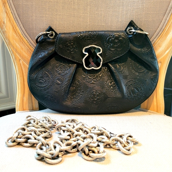 TOUS 💮 crystal Teddy 🐻 embossed leather messenger/clutch with removable chain - Picture 11 of 13